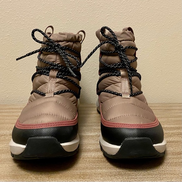 The North Face Women’s Thermoball Lace Up Waterproof Boots - Picture 2 of 10